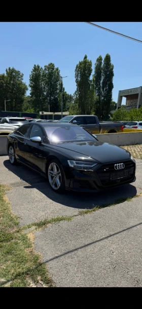  Audi S8