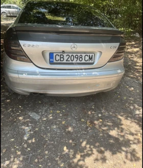 Mercedes-Benz C 220, снимка 9