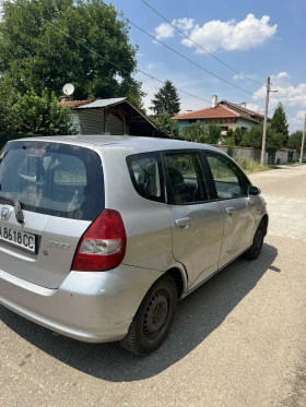 Обява за продажба на Honda Jazz 1, 2i газ (бартер) ~2 000 лв. - изображение 3
