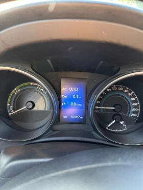 Обява за продажба на Toyota Auris ~17 600 лв. - изображение 9 | Auto.bg Обява за продажба на Toyota Auris ~17 600 лв. - изображение 9