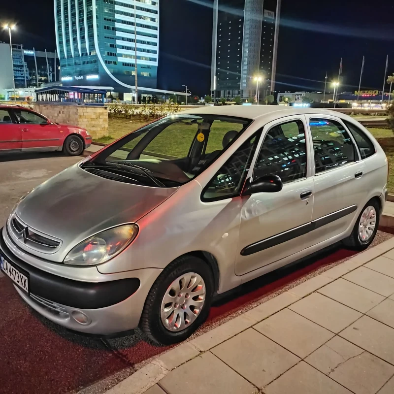 Citroen Xsara picasso 1.8 16v, снимка 1 - Автомобили и джипове - 48720556