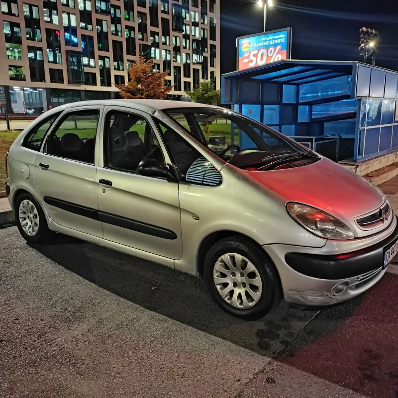 Citroen Xsara picasso 1.8 16v, снимка 3 - Автомобили и джипове - 48720556