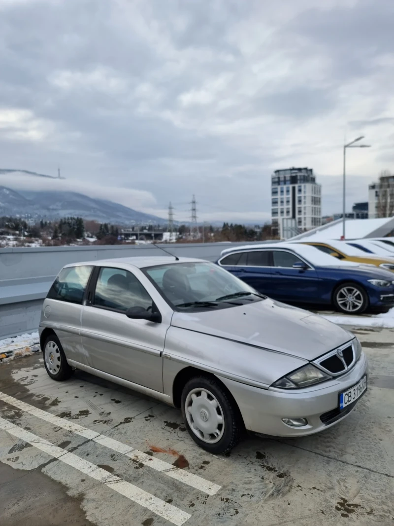 Lancia Ypsilon 1.2, снимка 5 - Автомобили и джипове - 48502682