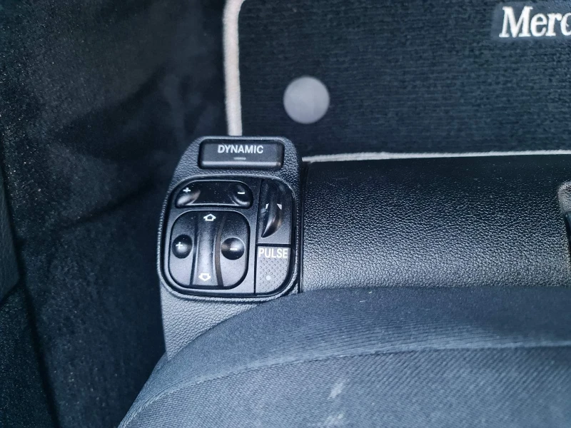 Mercedes-Benz E 500 4-MATIC FACELIFT, снимка 16 - Автомобили и джипове - 51352612