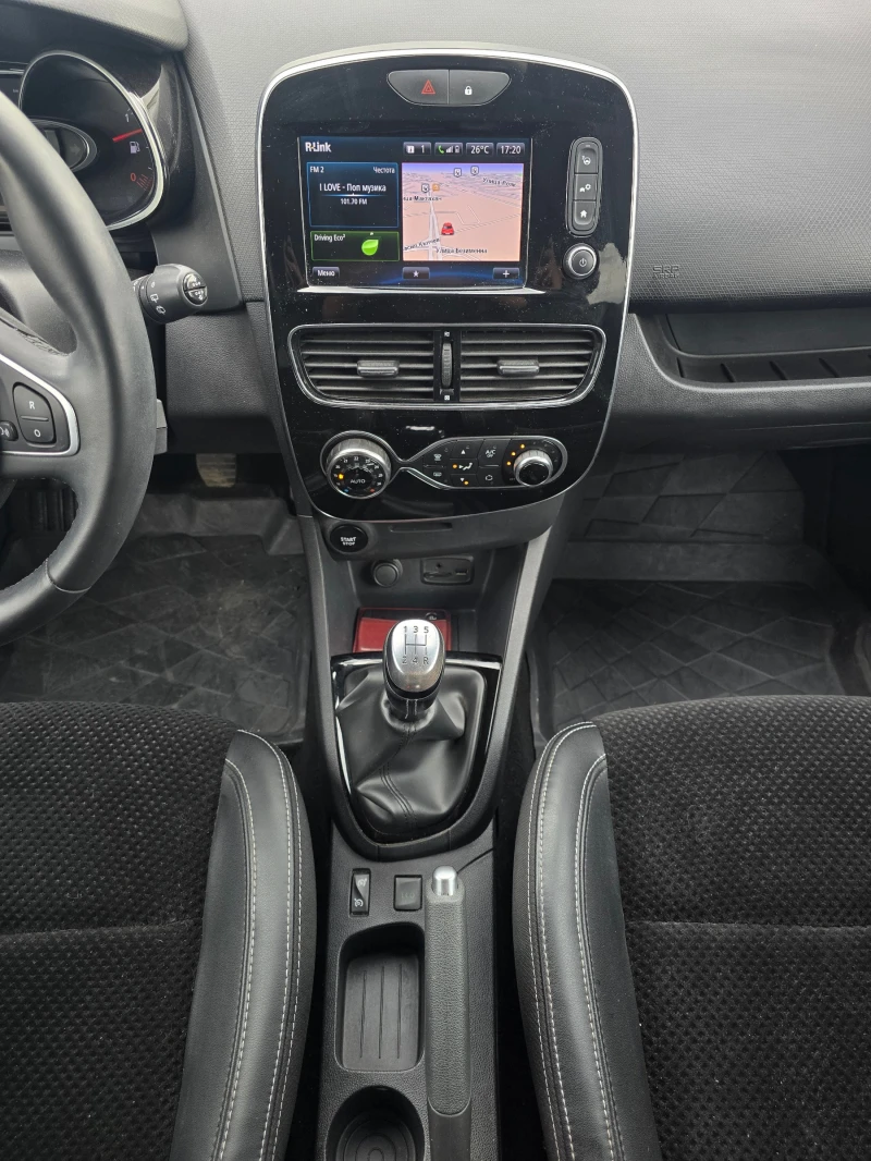 Renault Clio 1.5 dCi INTENS/BOSE, снимка 10 - Автомобили и джипове - 52358476