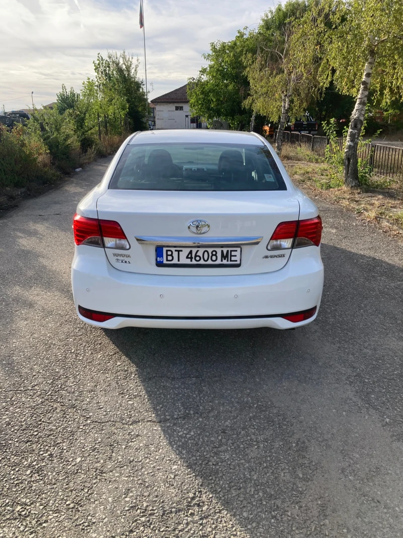 Toyota Avensis, снимка 5 - Автомобили и джипове - 52280727