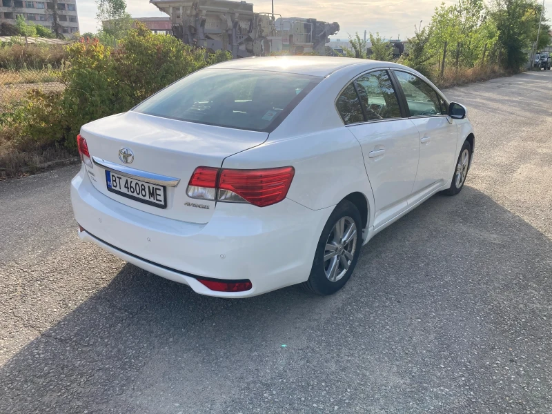 Toyota Avensis, снимка 6 - Автомобили и джипове - 52280727