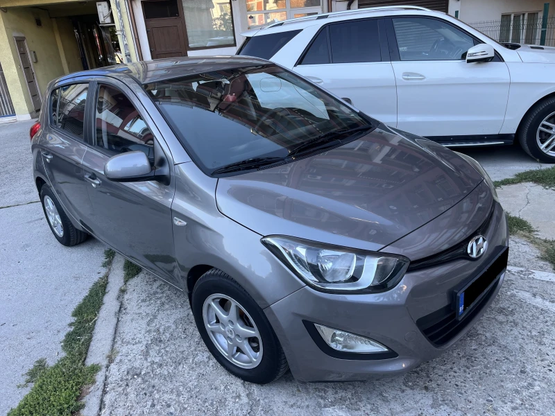 Hyundai I20, снимка 4 - Автомобили и джипове - 52104520