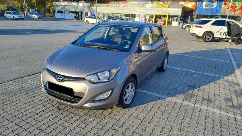 Hyundai I20, снимка 2 - Автомобили и джипове - 52104520