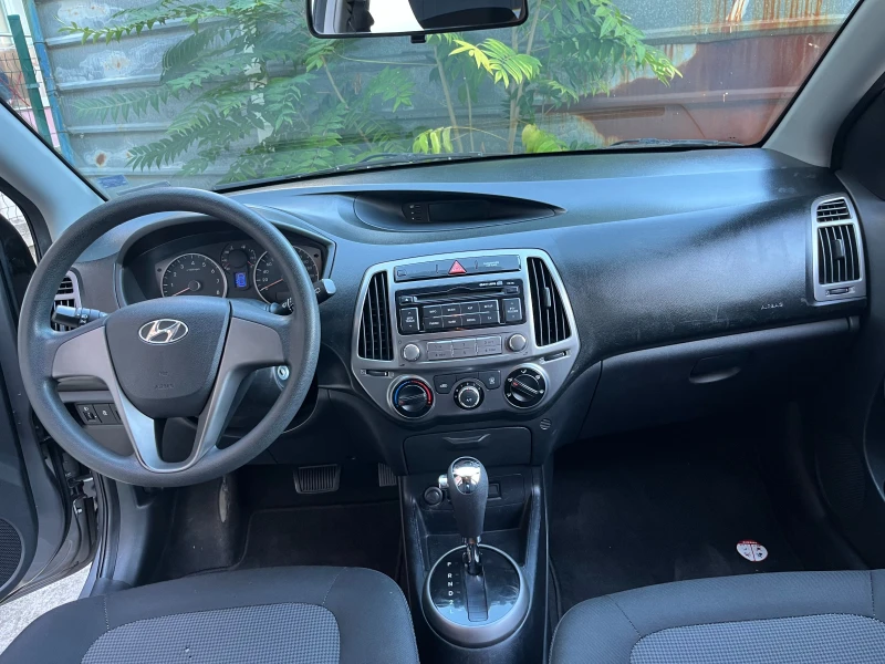 Hyundai I20, снимка 7 - Автомобили и джипове - 52104520