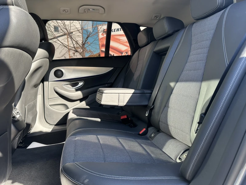 Mercedes-Benz E 220 2.0d 194 к.с./ГАРАНЦИЯ 6 МЕСЕЦА, снимка 9 - Автомобили и джипове - 52287606
