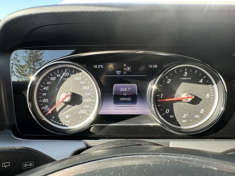 Mercedes-Benz E 220 2.0d 194 к.с./ГАРАНЦИЯ 6 МЕСЕЦА, снимка 13 - Автомобили и джипове - 52287606