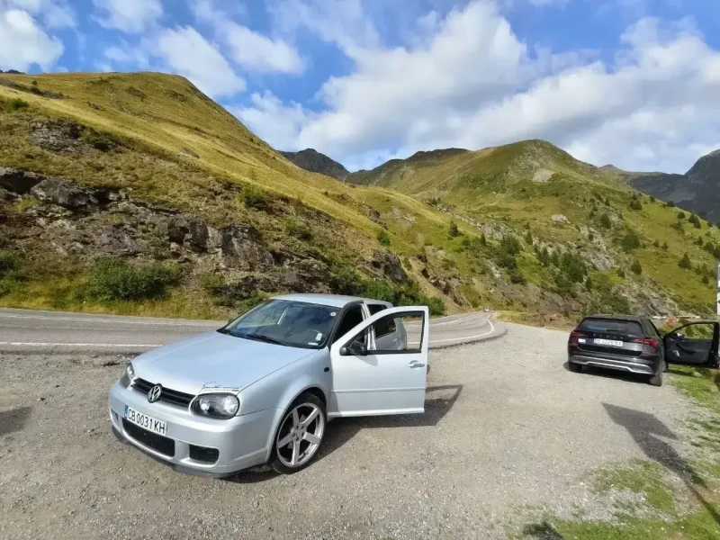 VW Golf 1.8 Turbo FWD 150 LPG, снимка 5 - Автомобили и джипове - 52325074