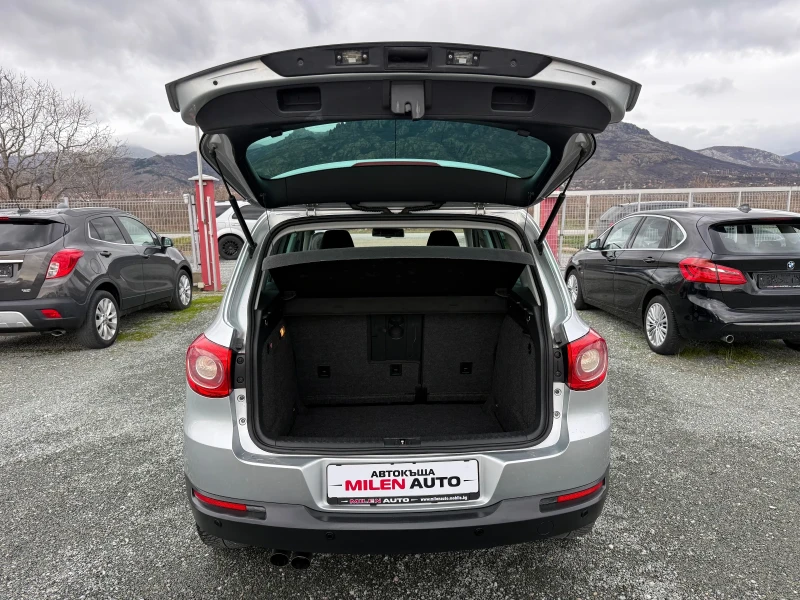 VW Tiguan (КАТО НОВА)^(4х4), снимка 13 - Автомобили и джипове - 52642794