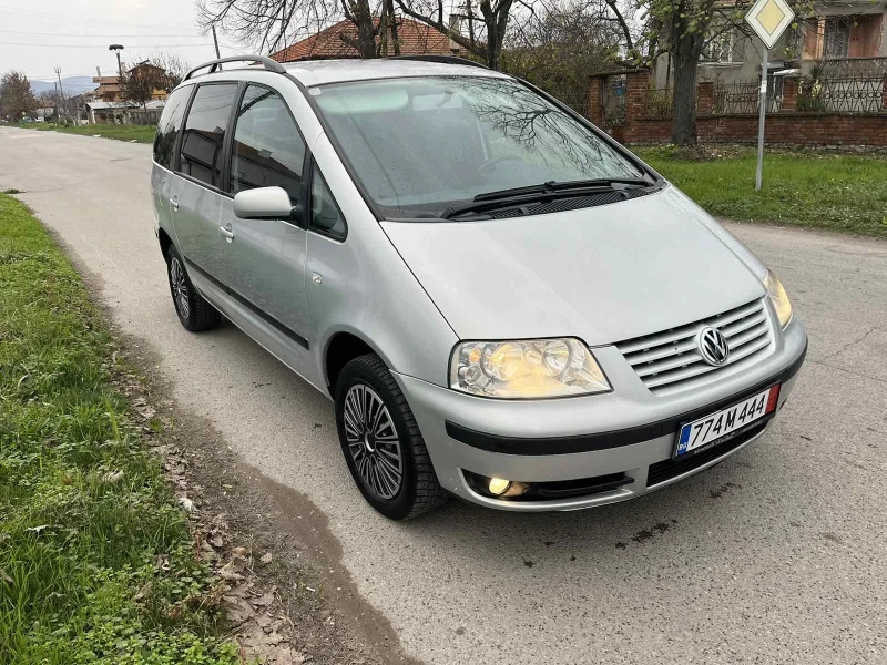 VW Sharan, снимка 8 - Автомобили и джипове - 52664430