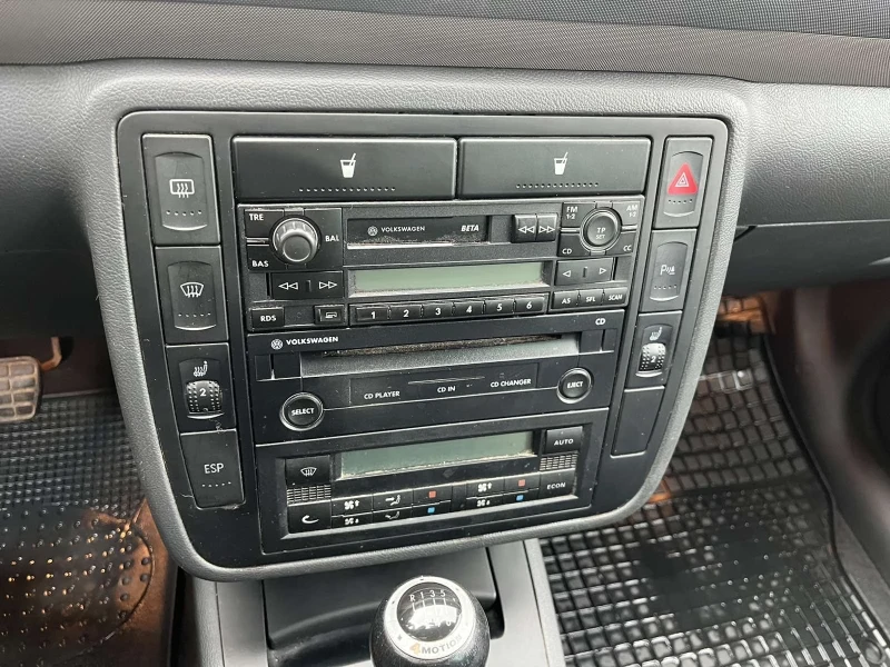 VW Sharan, снимка 7 - Автомобили и джипове - 52664430