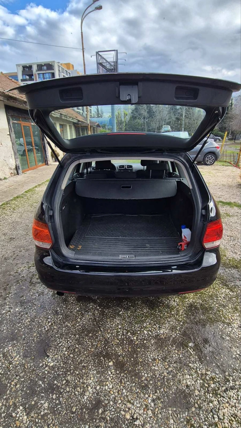 VW Golf 1.6 DIESEL, снимка 13 - Автомобили и джипове - 53190063