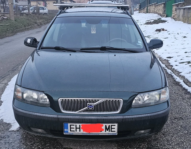 Volvo V70, снимка 2 - Автомобили и джипове - 53191745