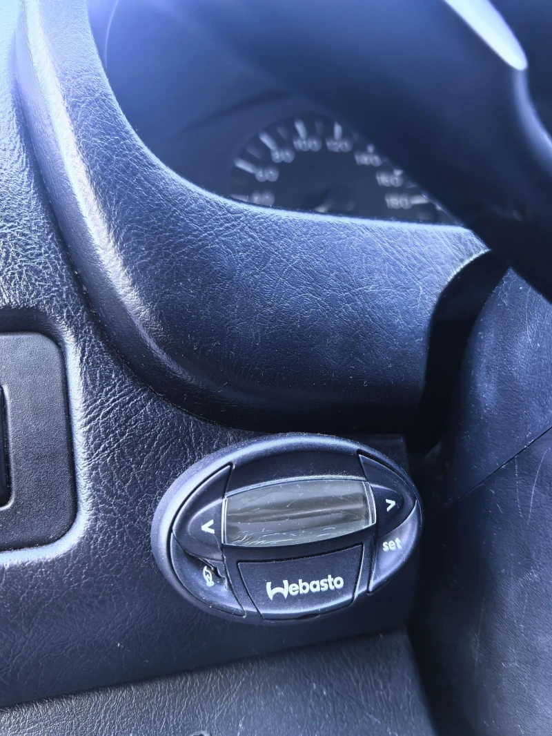 Mitsubishi Space star 1.3i, снимка 7 - Автомобили и джипове - 53445786