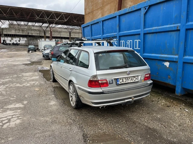 BMW 330 xi, снимка 3 - Автомобили и джипове - 49531709