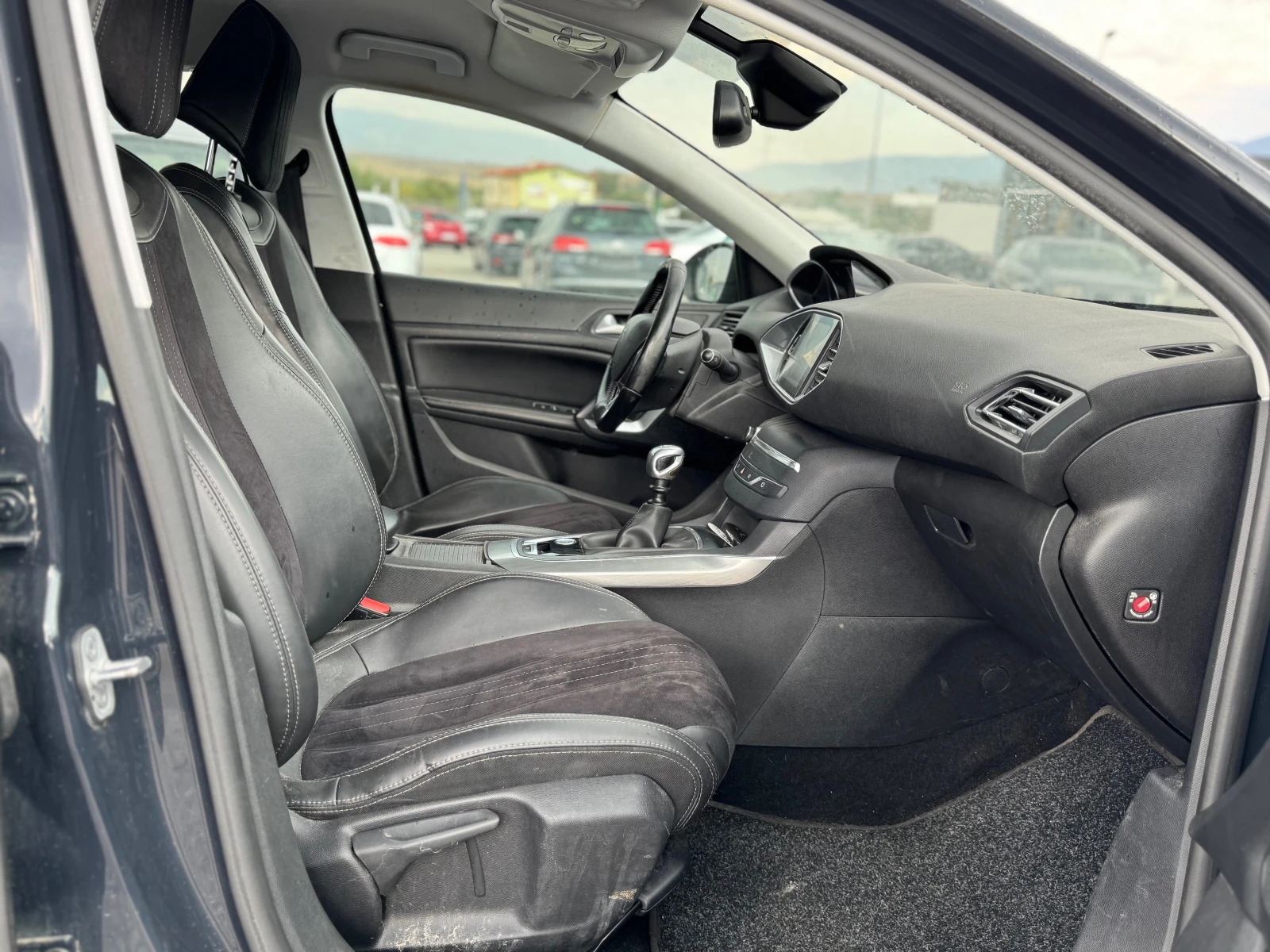 Peugeot 308 * ИТАЛИЯ* ALLURE* 1.6-BLUEHDI* START/STOP* NAVI* E - изображение 10