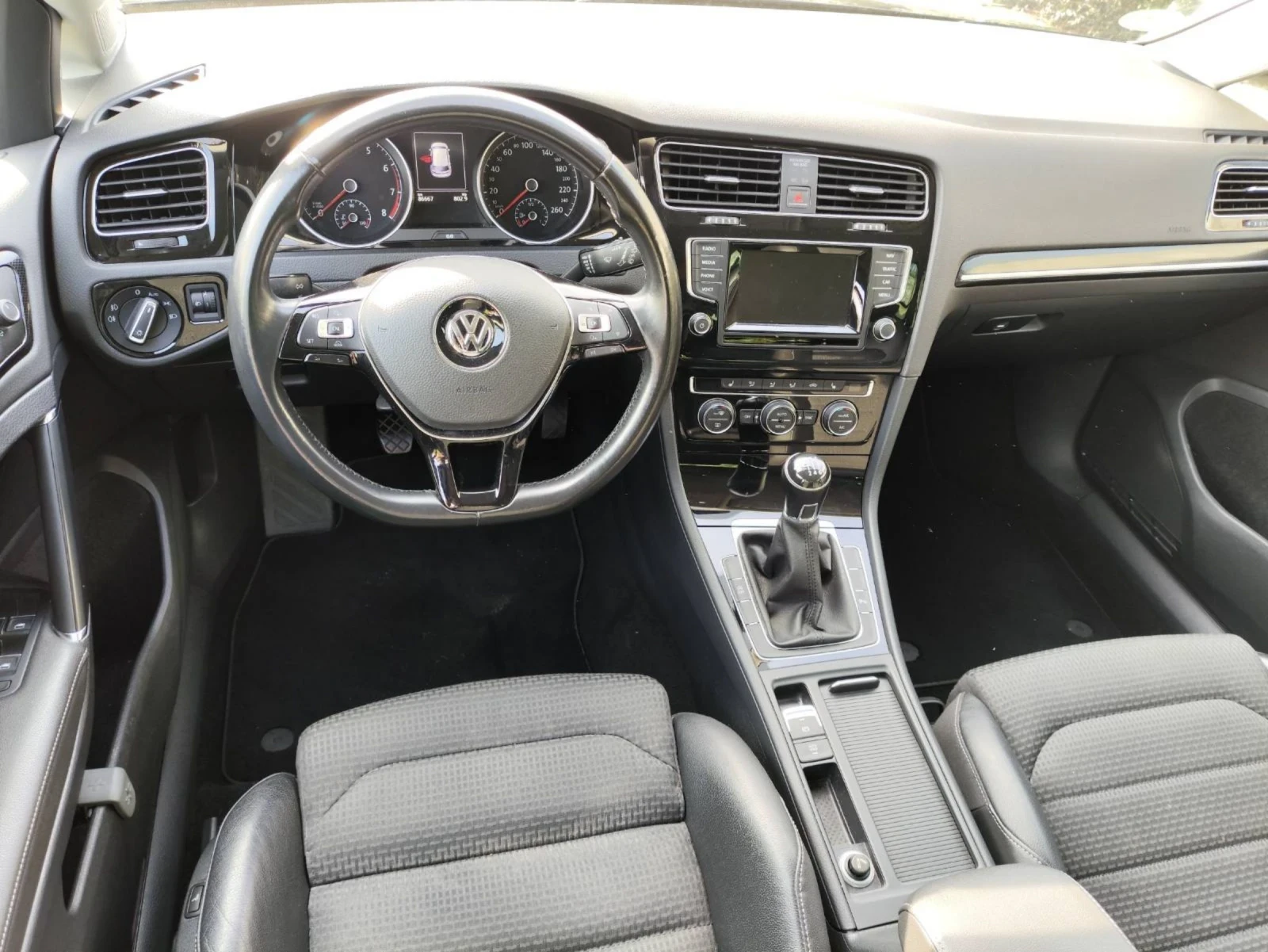 VW Golf 1.2 TSI | Mobile.bg — изображение 11
