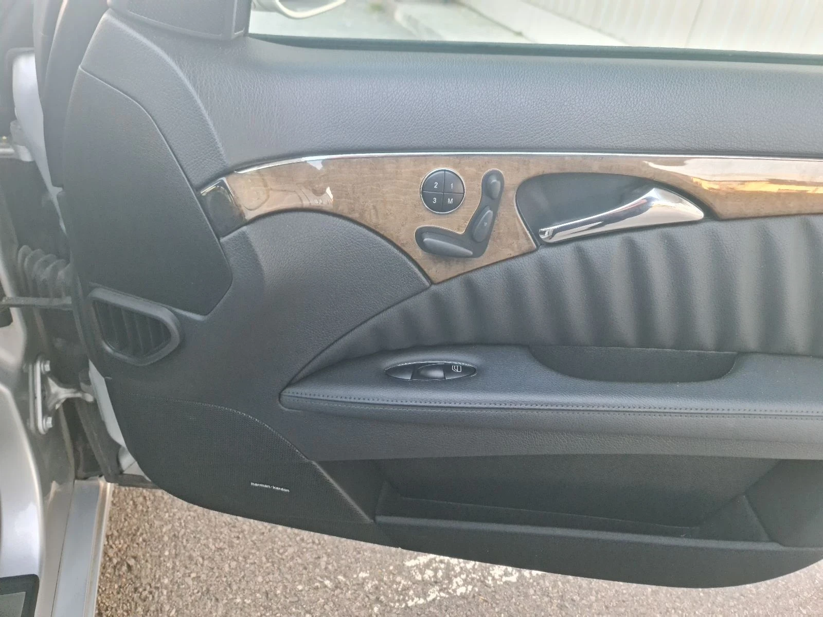 Mercedes-Benz E 500 4-MATIC FACELIFT | Mobile.bg   11