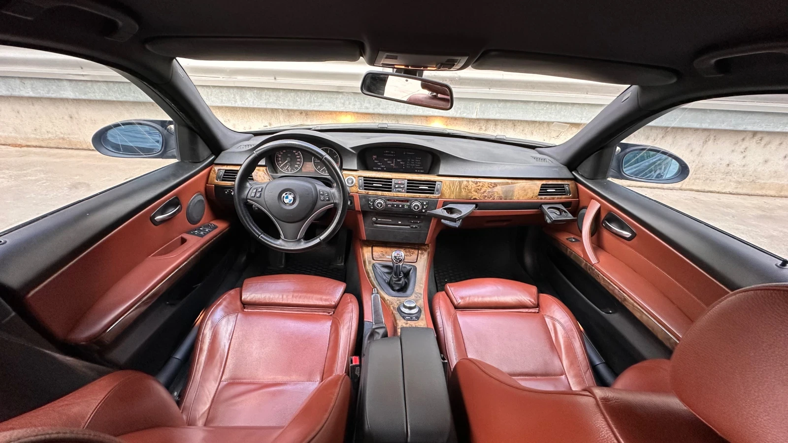 BMW 320 M-pack* * Navi* * Recaro* * 163кс - изображение 10