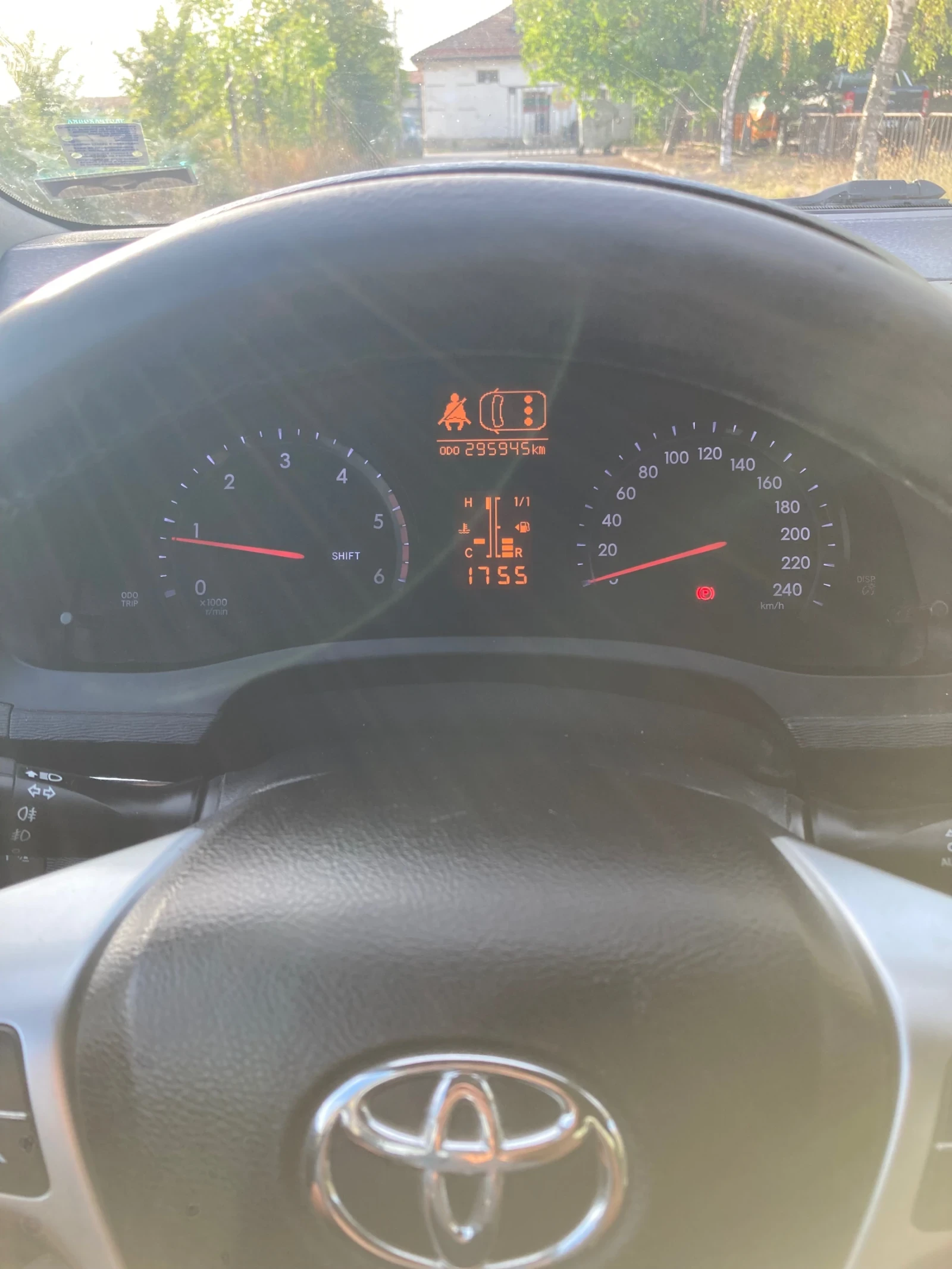 Toyota Avensis | Mobile.bg   13