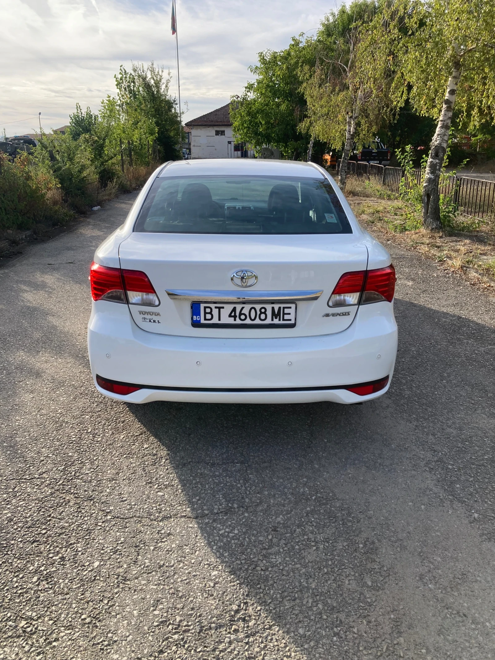 Toyota Avensis  - изображение 5