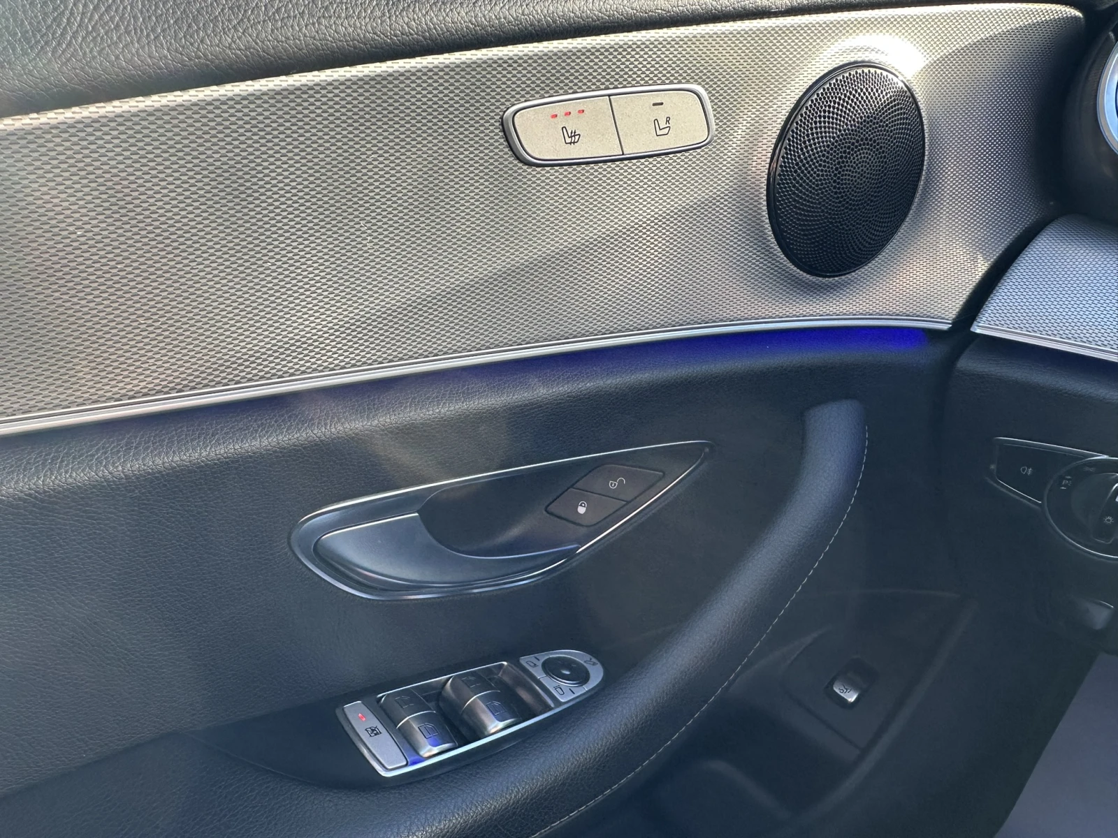 Mercedes-Benz E 220 2.0d 194 ..  | Mobile.bg   15