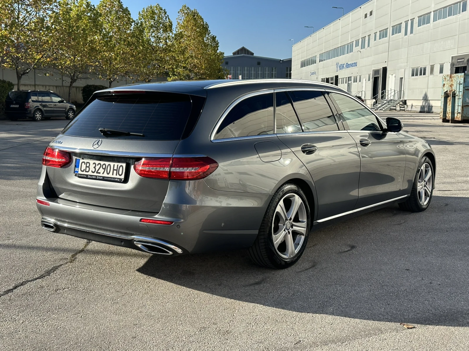 Mercedes-Benz E 220 2.0d 194 к.с.  - изображение 4