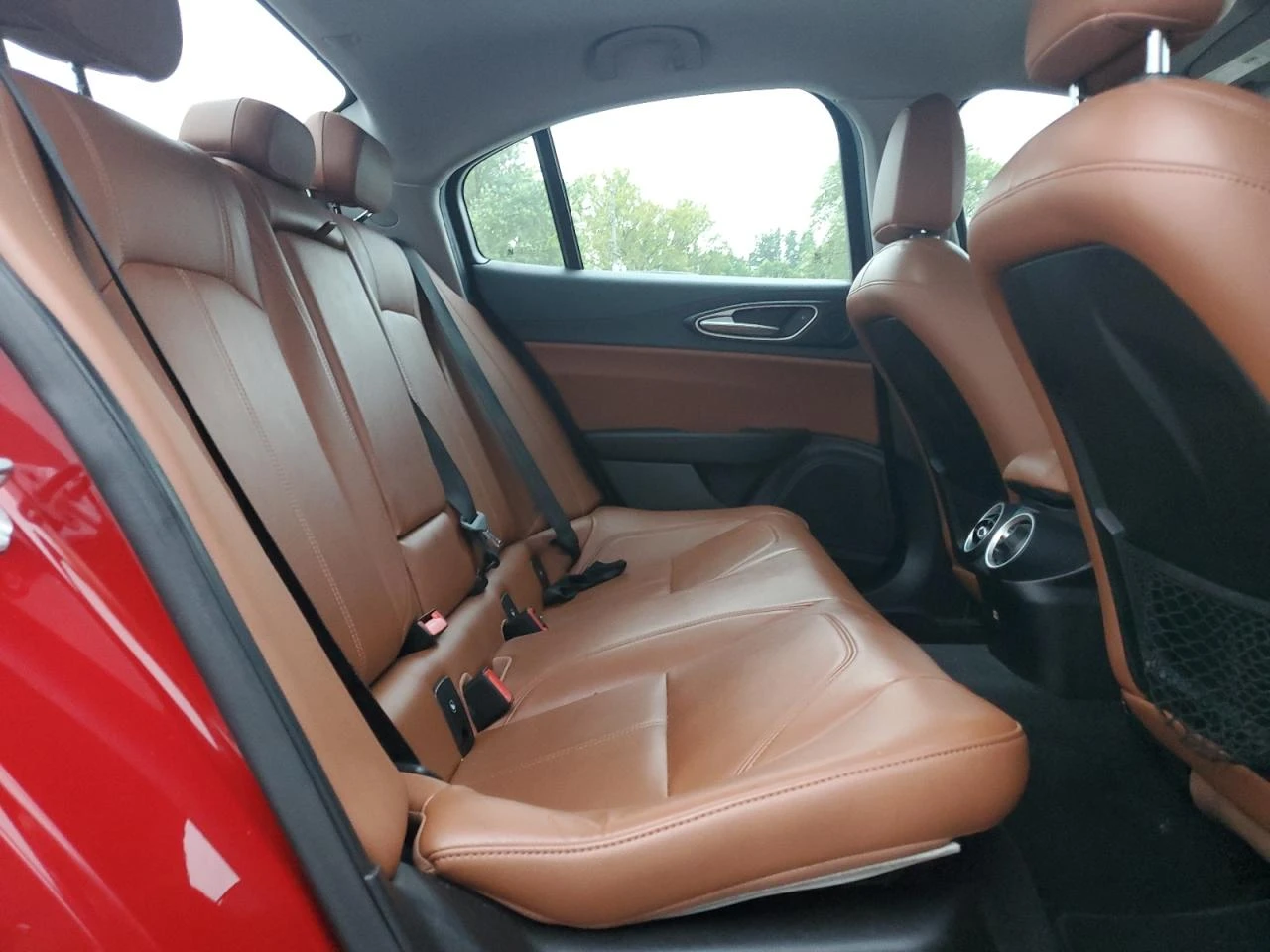 Alfa Romeo Giulia 2.0l Q4, снимка 10 - Автомобили и джипове - 53907046