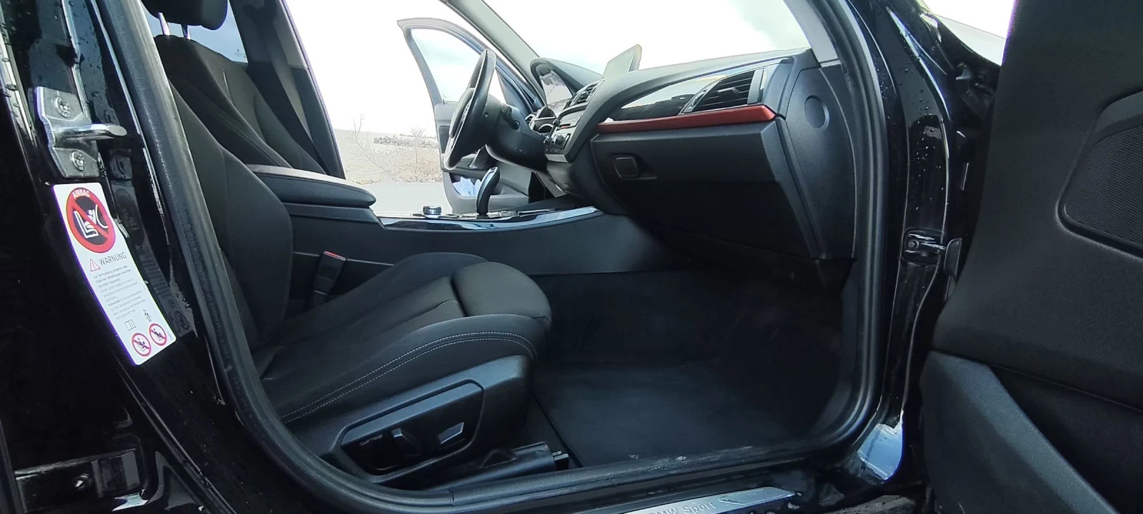 BMW 118 D Напълно обслужен , снимка 7 - Автомобили и джипове - 54159676