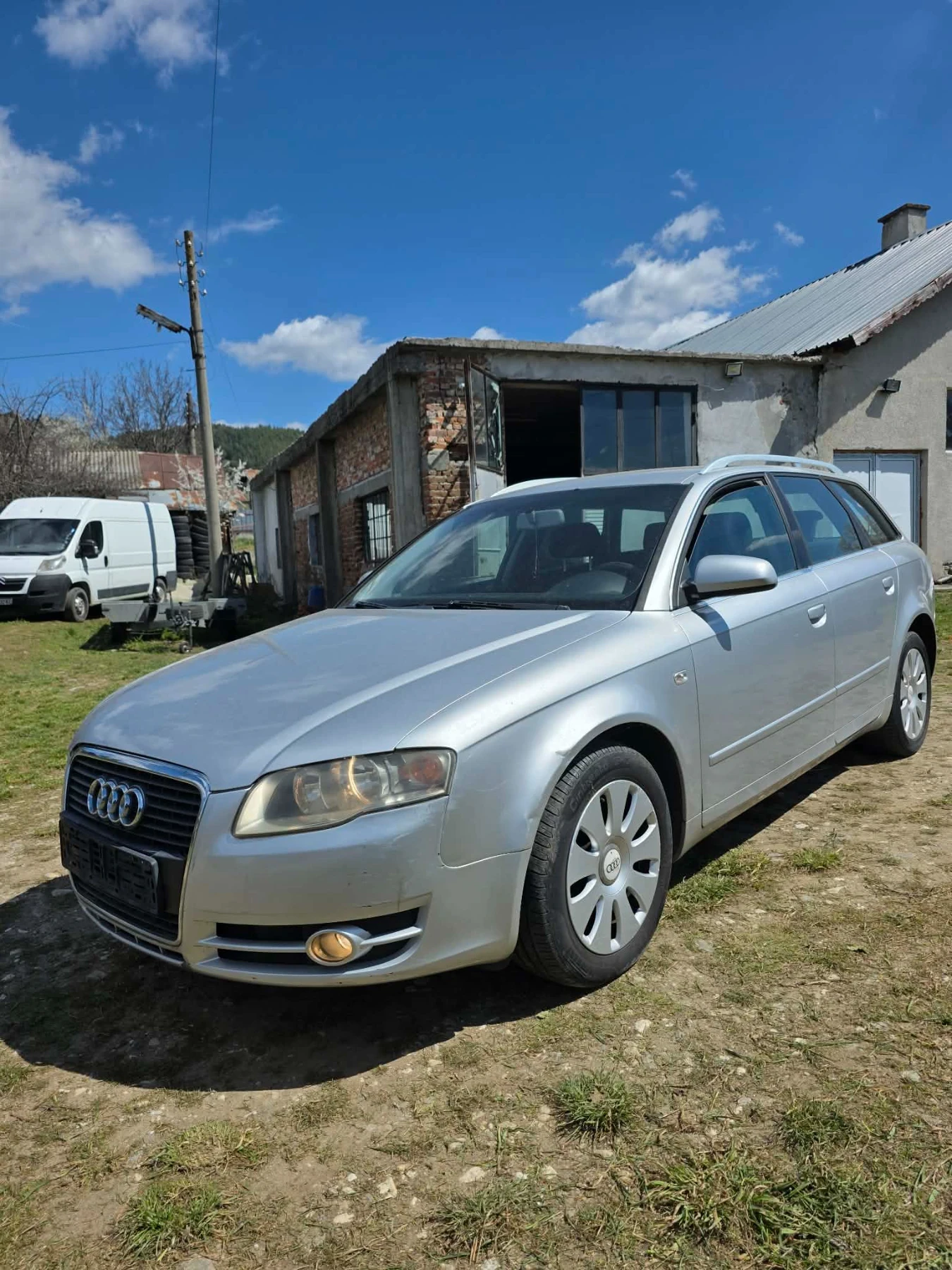 Audi A4 2.0, снимка 2 - Автомобили и джипове - 54568647