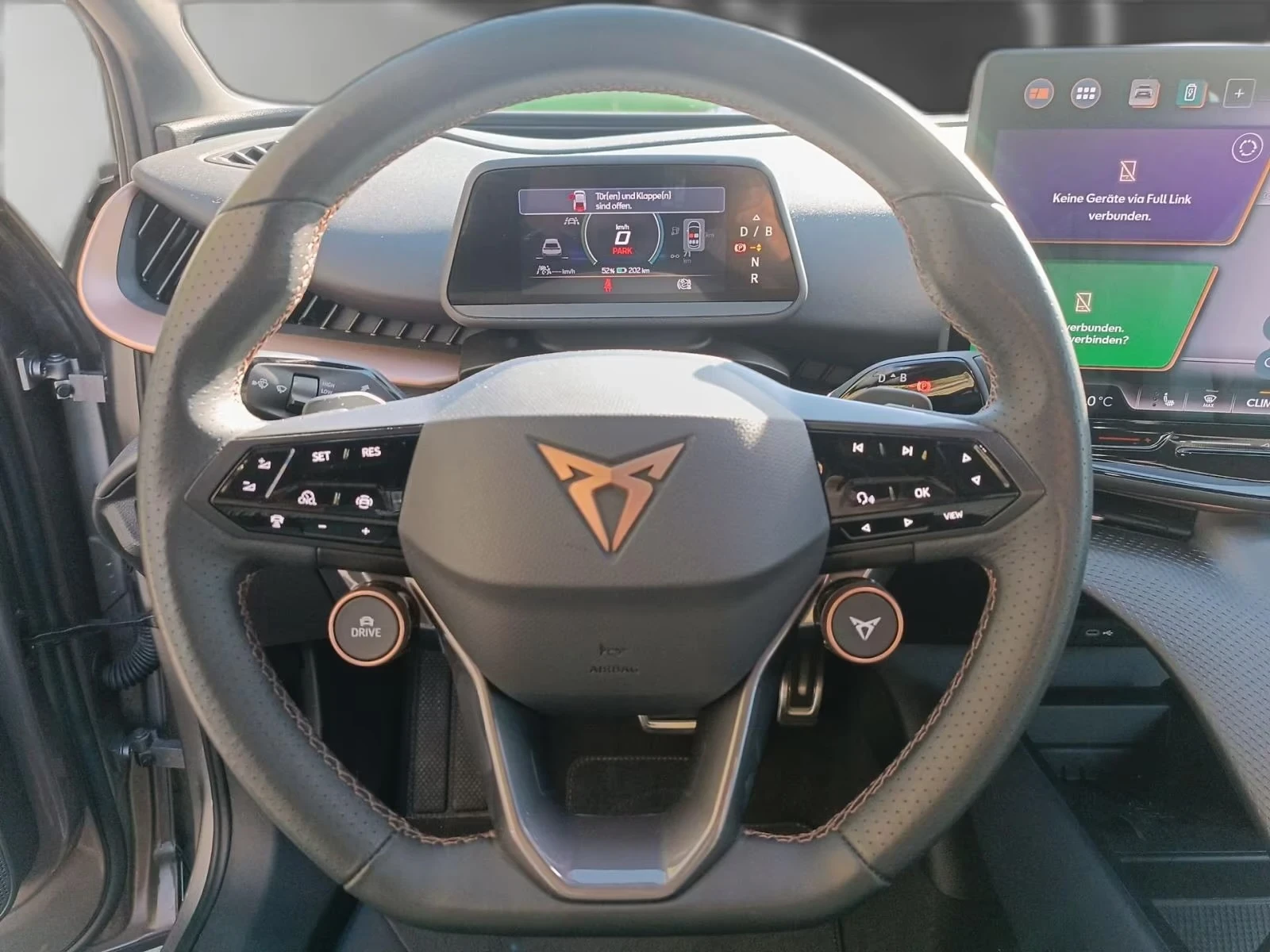 Cupra Tavascan VZ AWD DISTR MATRIX 360* Winter Pack+ HUD PANO DCC, снимка 9 - Автомобили и джипове - 54748409