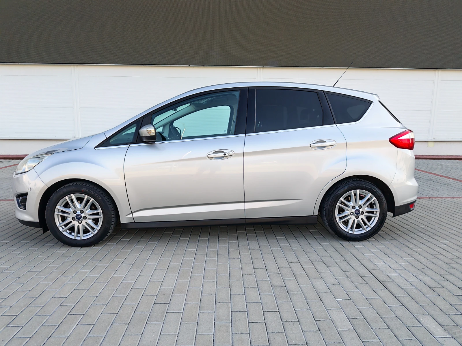 Ford C-max 1.6 DIZEL 116 KN NAVI, снимка 3 - Автомобили и джипове - 54751357