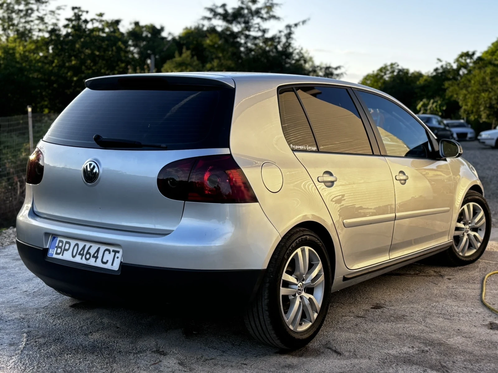 VW Golf 1.9, снимка 6 - Автомобили и джипове - 54955579