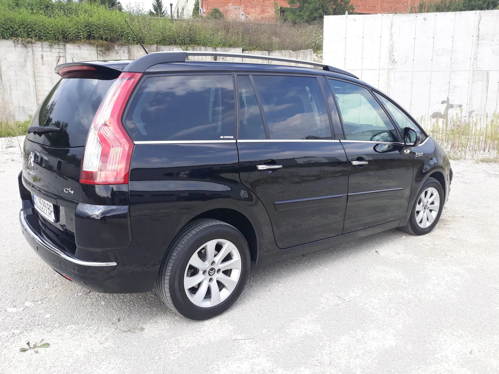 Citroen Grand C4 Picasso, снимка 3 - Автомобили и джипове - 54970139