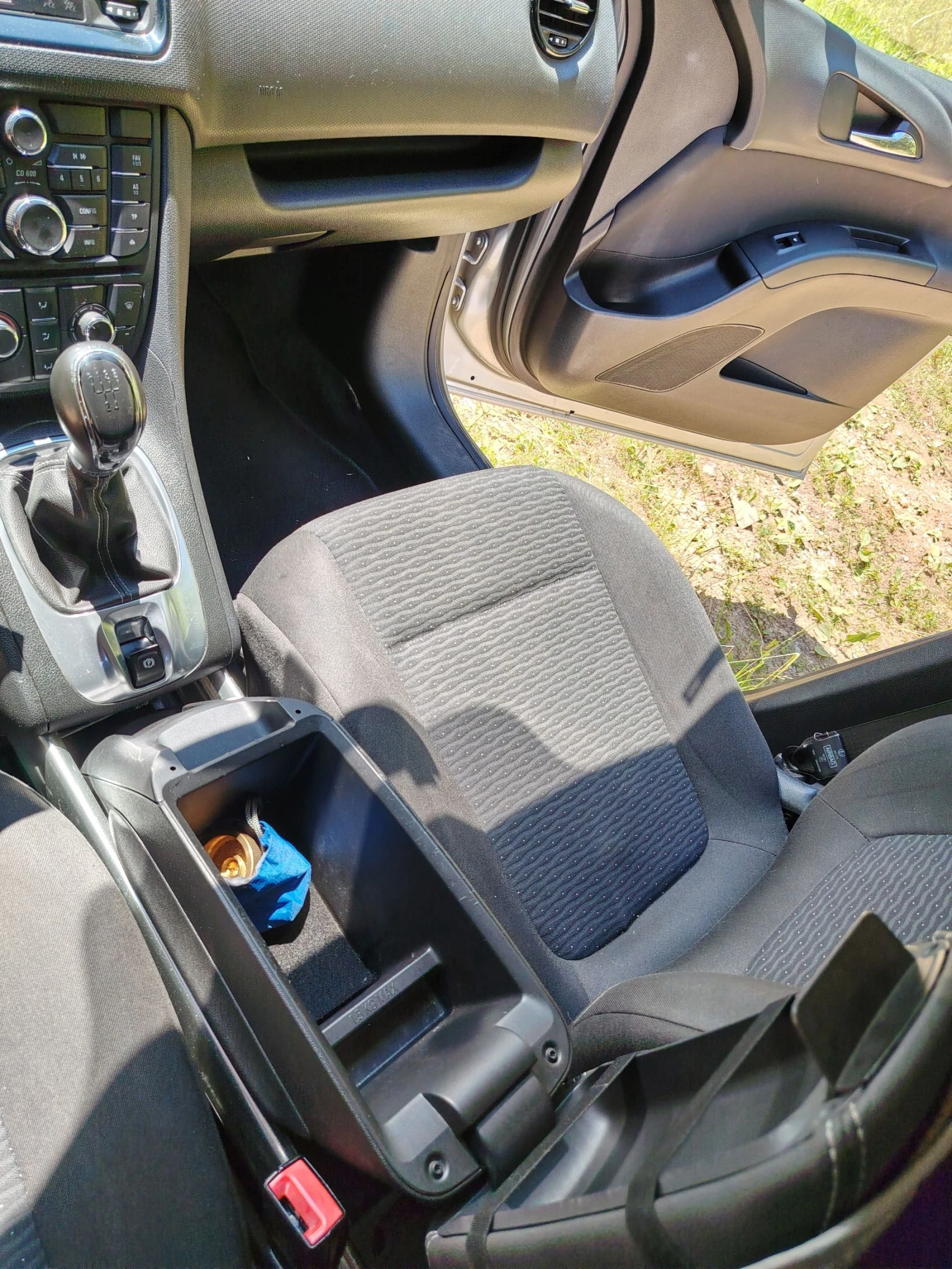 Opel Meriva, снимка 17 - Автомобили и джипове - 55199943