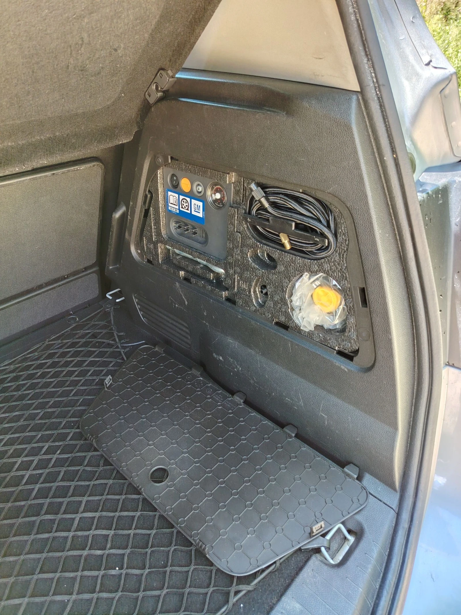 Opel Meriva, снимка 6 - Автомобили и джипове - 55199943