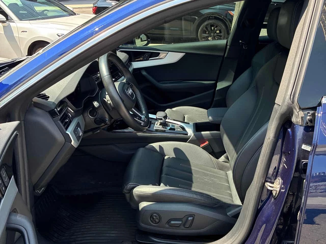 Audi A5 TECHNIK S-LINE* DISTRONIC* MATRIX* , снимка 5 - Автомобили и джипове - 55509419