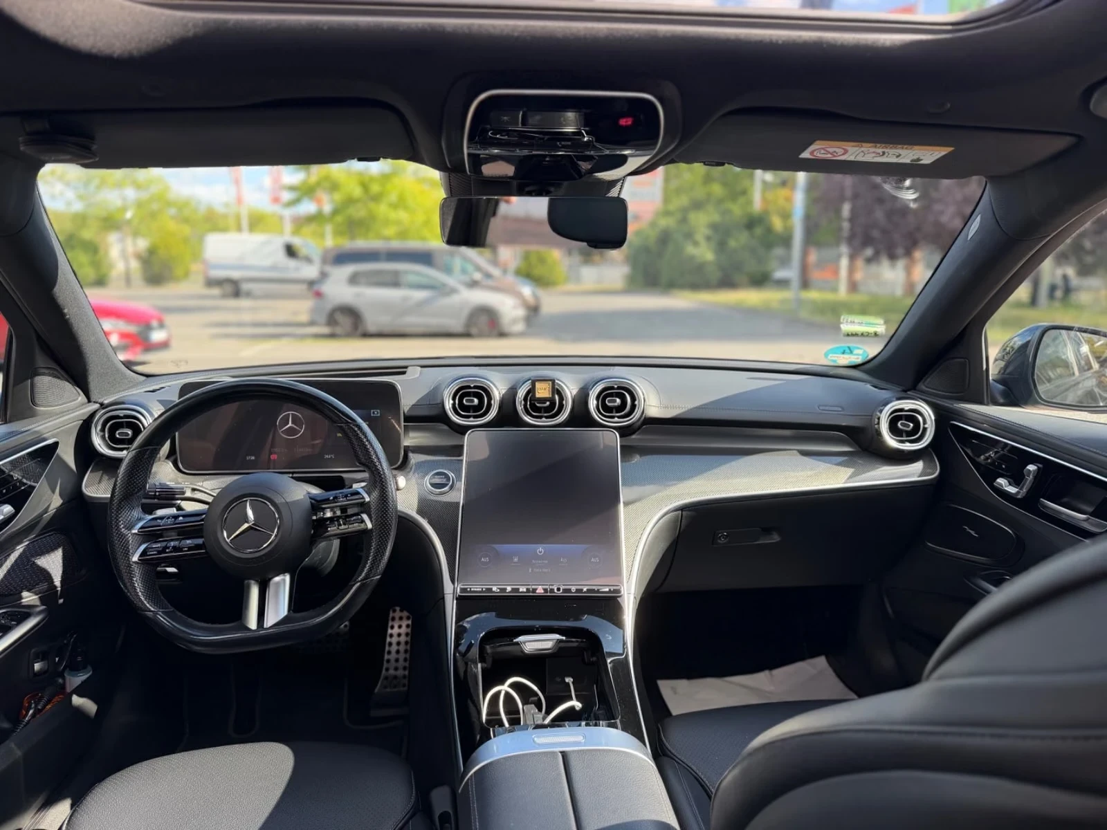 Mercedes-Benz C 300 AMG* Pano* NightPaket* 360, снимка 5 - Автомобили и джипове - 55586484