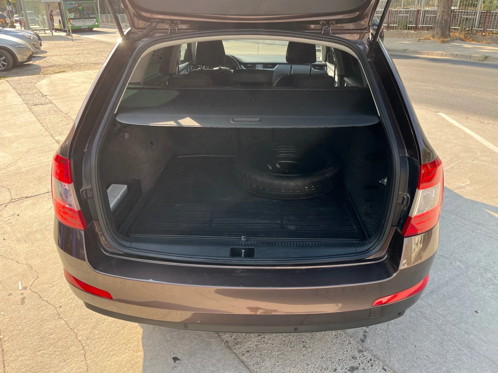 Skoda Octavia G-Tec, снимка 7 - Автомобили и джипове - 55828425