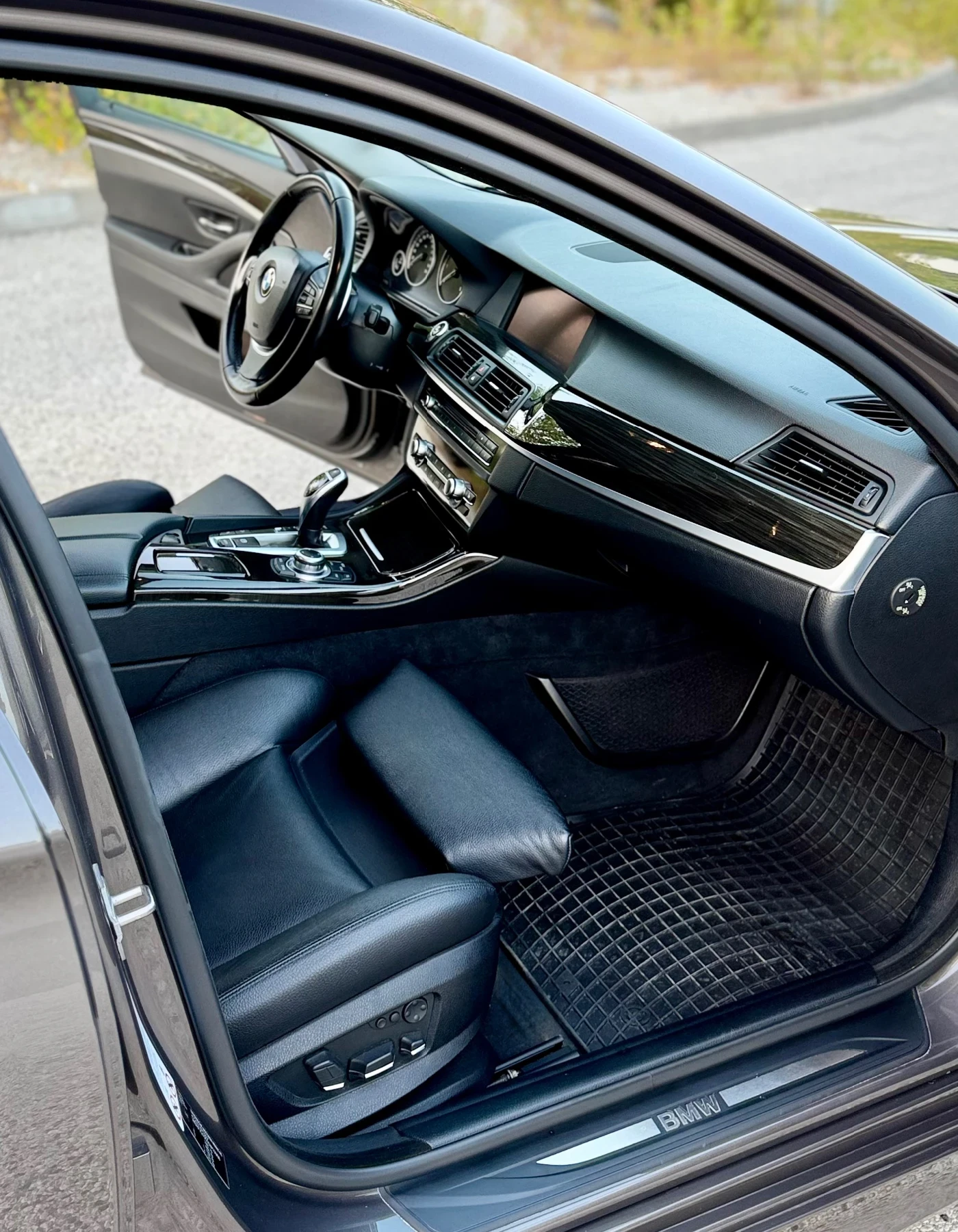 BMW 530, снимка 10 - Автомобили и джипове - 55878649