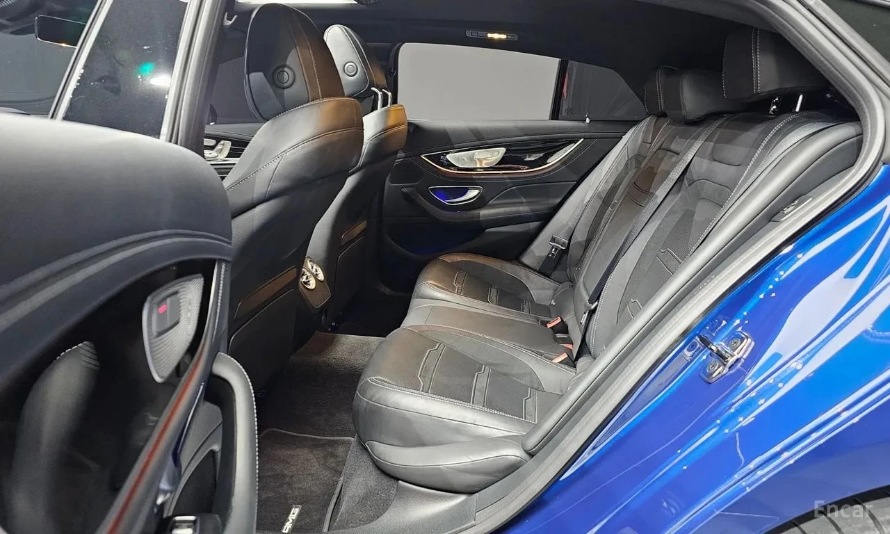 Mercedes-Benz AMG GT 43 AMG 4MATIC+ * ФИКСИРАНА ЦЕНА ДО БЪЛГАРИЯ* , снимка 10 - Автомобили и джипове - 56025057
