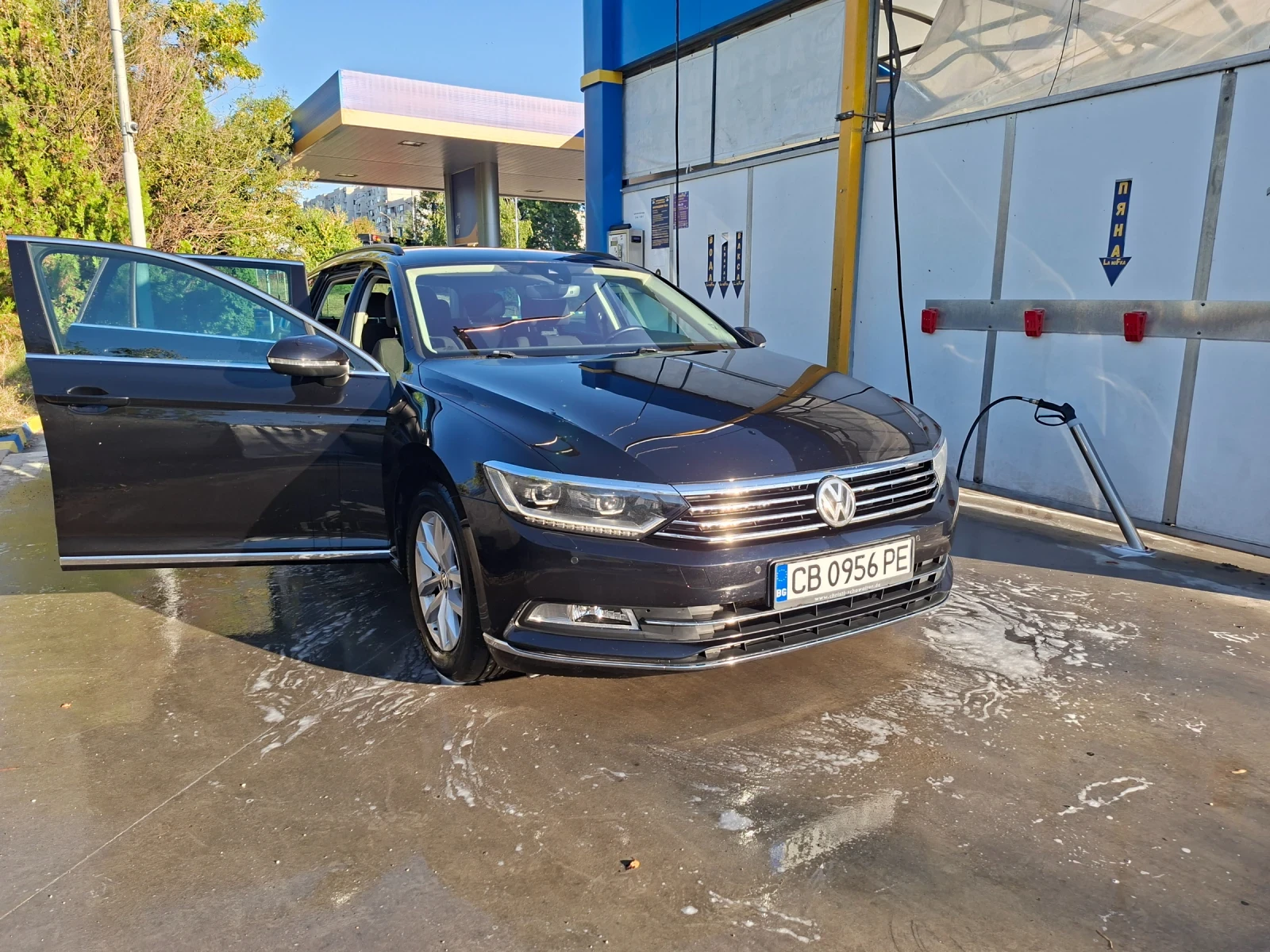 VW Passat 2.0 TDI 190HP, снимка 4 - Автомобили и джипове - 56112257