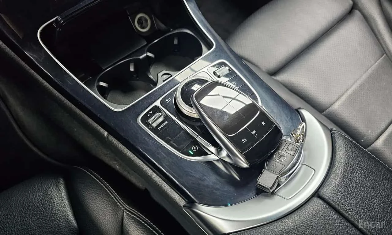 Mercedes-Benz C 220  Avantgarde * БЕЗ ПЪРВОНАЧАЛНА ВНОСКА, снимка 9 - Автомобили и джипове - 56194214