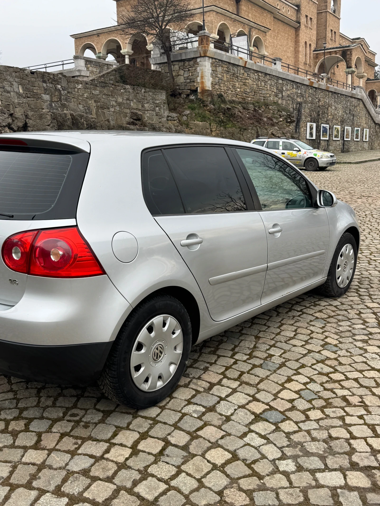 VW Golf, снимка 5 - Автомобили и джипове - 56682368