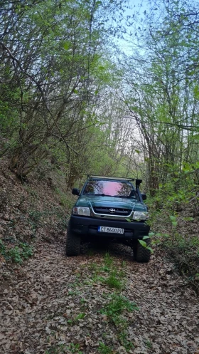 Toyota Hilux, снимка 2